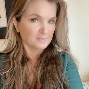 Meet your Posher, Priscilla